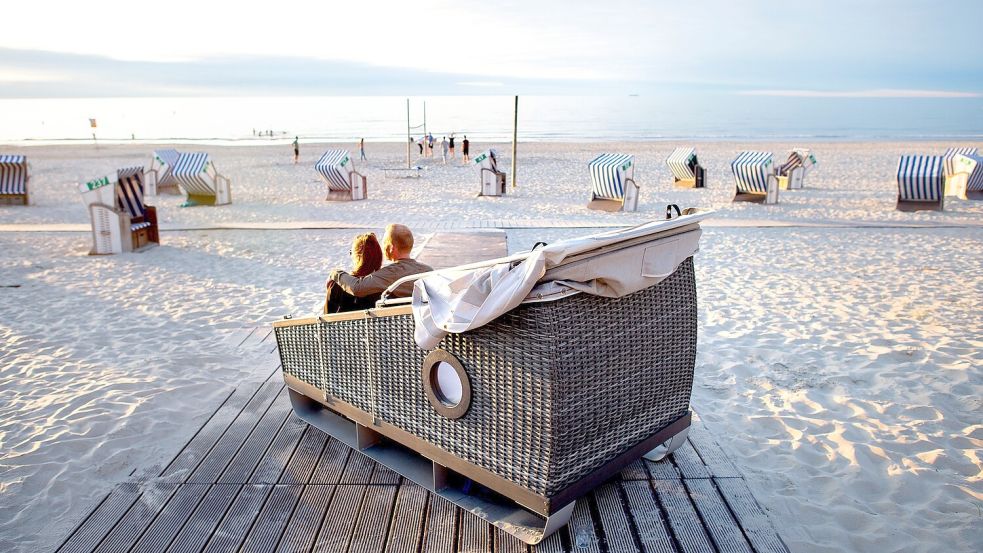 Obwohl das Wetter in den Herbstferien größtenteils sehr gut war, kamen weniger Touristen nach Ostfriesland – auch auf Norderney war das zu spüren. Foto: Hauke-Christian Dittrich/dpa