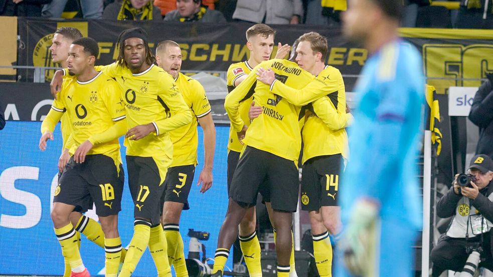 Wichtiger Heimsieg gegen Eintracht Frankfurt: Der BVB-Auftakt in eine wegweisende Woche ist gelungen.  Foto: Bernd Thissen/dpa