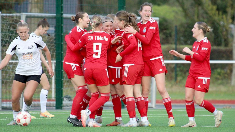Der SV TiMoNo durfte am Sonntag zwei Tore und einen Punktgewinn bejubeln. Fotos: SV TiMoNo