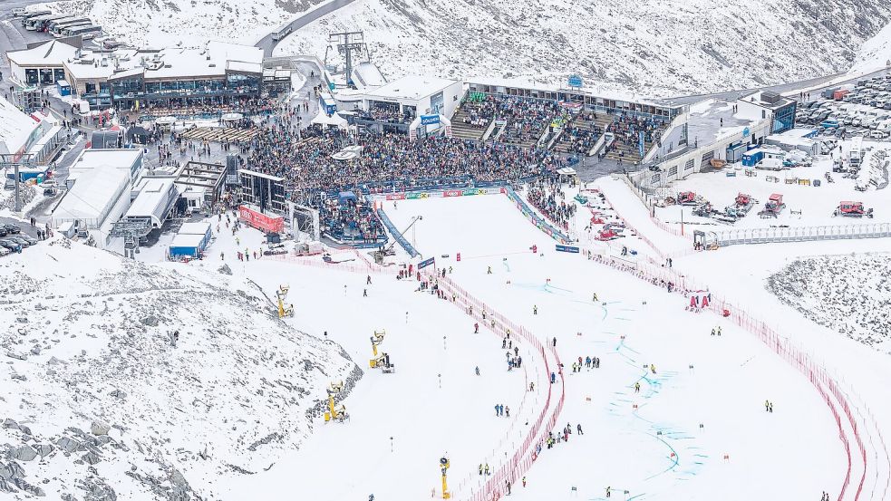 Ein Weltcup-Ort mit reichlich Tradition: der Rettenbachferner. Foto: Expa/ Johann Groder/APA/dpa