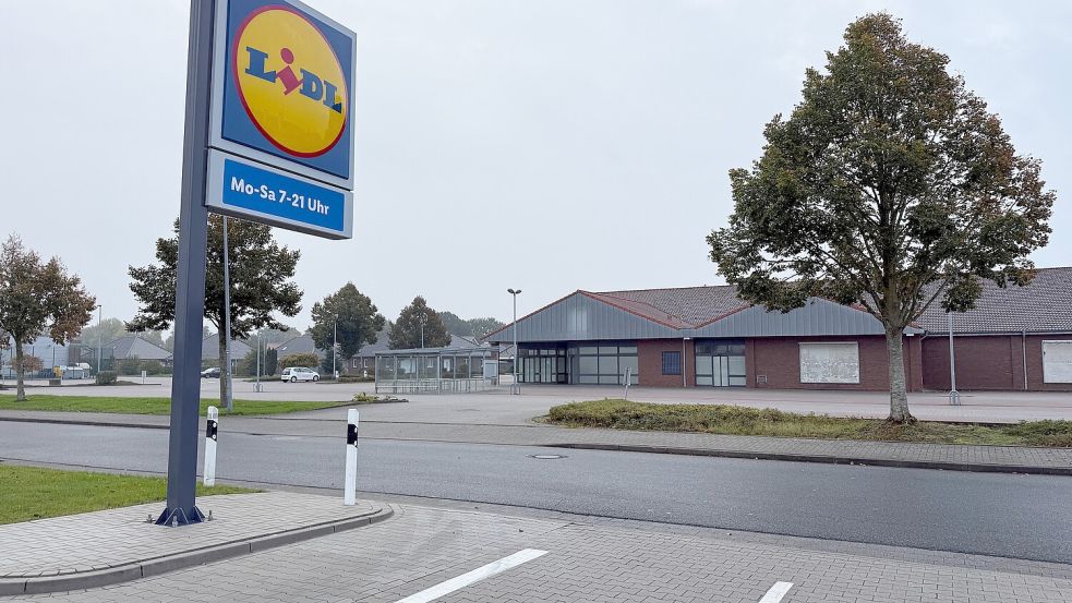 Mit dem Umzug vom Lidl begann eine Markt-Rochade. In die ehemaligen Räume soll Jysk ziehen. Foto: Dirk Hellmers