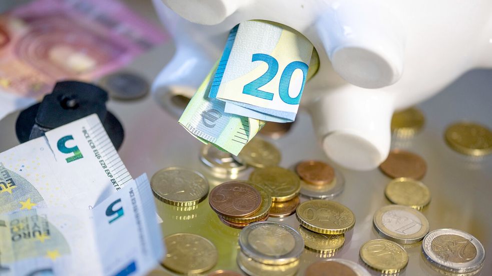 Große Unterschiede beim Sparen: Auf diesem Platz landen deutsche Haushalte im weltweiten Vergleich. Foto: dpa/Hendrik Schmidt