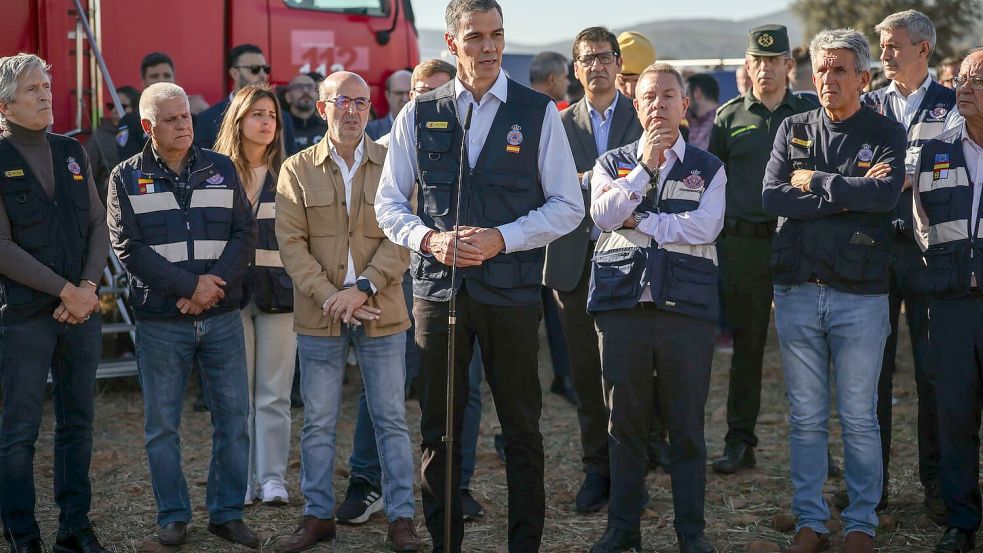 Spaniens Ministerpräsident sieht sich nach dem Unglück Vorwürfen ausgesetzt. Foto: Alejandro Martínez Vélez/EUROPA PRESS/dpa