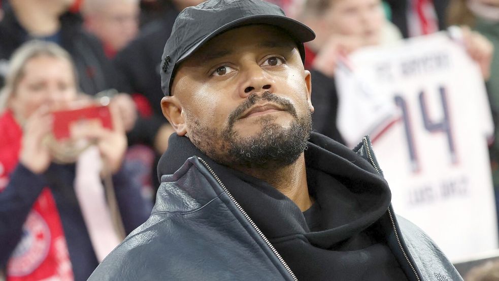 Vincent Kompany hat das Krankenhaus verlassen können. Wann er ins Stadion zurückkehren kann, ist offen. (Archivbild)     Foto: Karl-Josef Hildenbrand/dpa