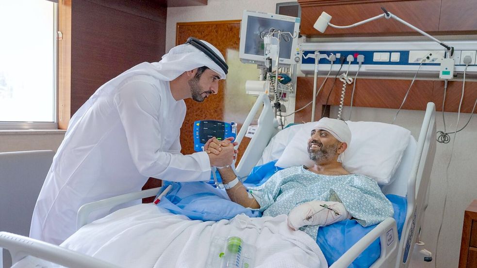 Flugkapitän Smit Machchhar erlitt bei dem Angriff seines Copiloten schwere Verletzungen. (Archivbild) Foto: Uncredited/Government of Dubai Media Office/AP/dpa