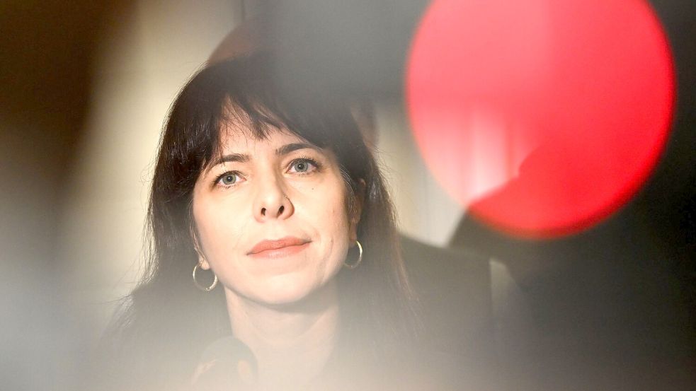 Will Regierende Bürgermeisterin werden: Elif Eralp. Foto: Britta Pedersen/dpa
