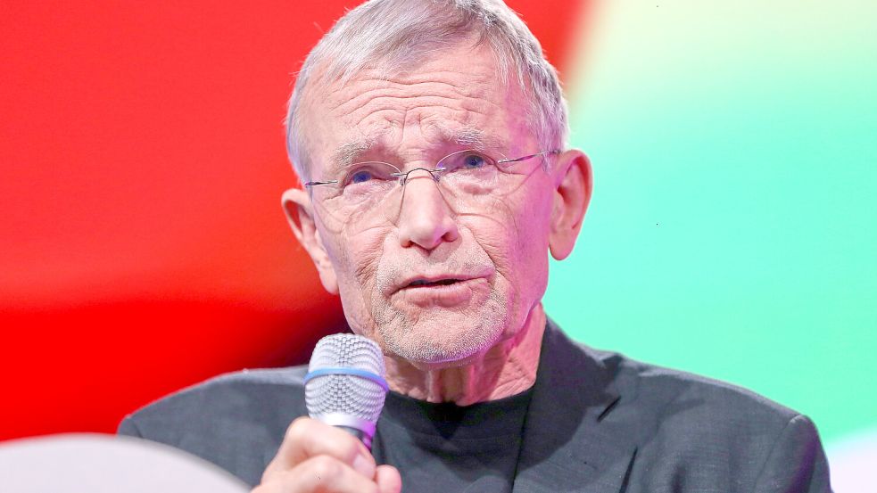 „Die junge Generation ist bislang sehr konstruktiv geblieben“, sagt Klaus Hurrelmann. Der Professor der Hertie School erforscht seit Jahrzehnten, was Unter-30-Jährige in Deutschland umtreibt. Foto: IMAGO/dts Nachrichtenagentur