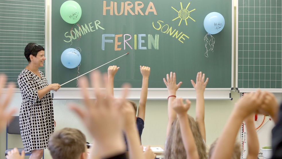 Neues Schuljahr startet bald: Nur Urlaub? Was Lehrer in den ...