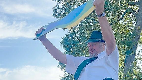 Wettbewerb der Schützen August Poelker ist der neue Kaiser von