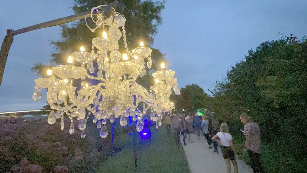 Lichterzauber im Video So schön leuchtet der Park der Gärten in diesem