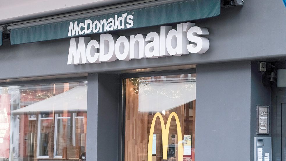 Berlin Arbeiten im FastFoodRestaurant Wie viel Geld verdient man bei McDonald‘s? General