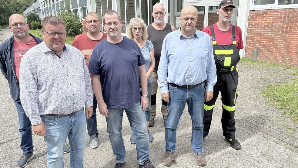 Neuer Investor für Reißverschlusshersteller: Opti-Mitarbeiter in ...
