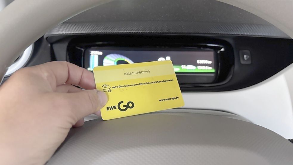 Data security: Why you have to enter your bank login details with EWE Go