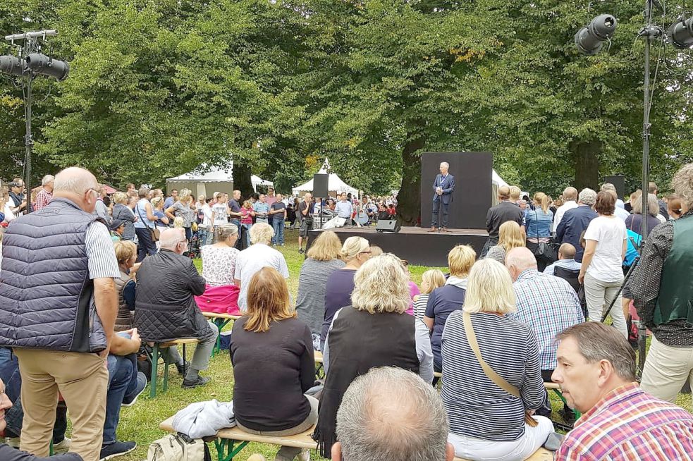 „Kleines Fest“ bei der Evenburg eröffnet - General-Anzeiger